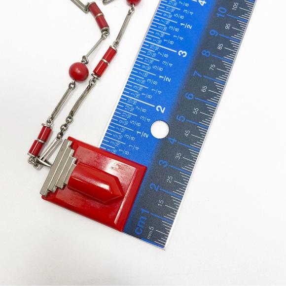 698 Vintage 1930s Jakob Bengel Necklace Chrome Links and red Bakelite Beads - Picture 9 of 9